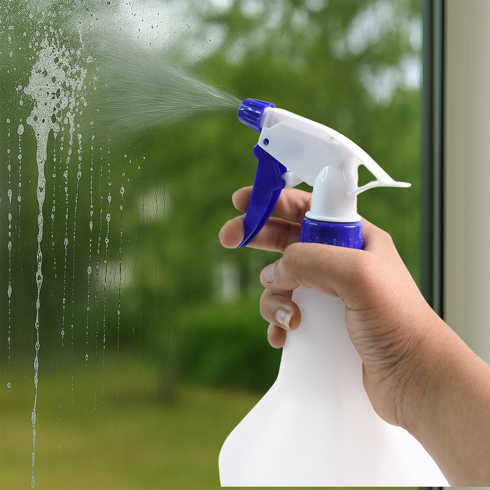 Plastic Trigger Spray Bottle 1L – Adjustable Mist & Stream Spray