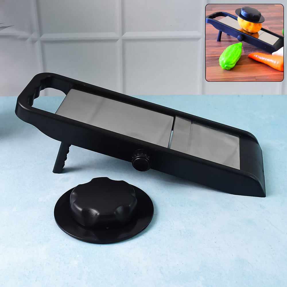 Adjustable Slicer – Black & Silver Plastic | Supermom